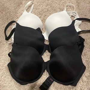 Victoria’s Secret PINK, t-shirt bras. Set of 3. 36-D